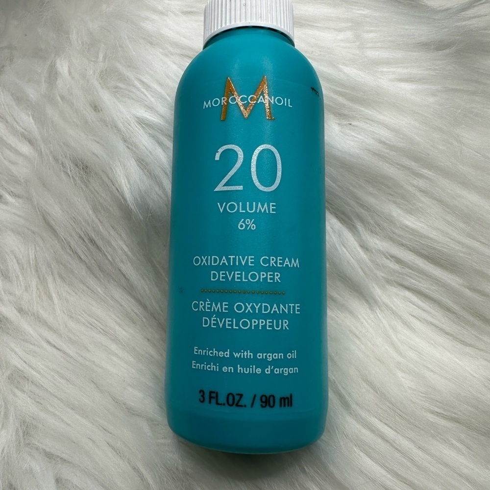 💙3/$20 Moroccanoil 20 Volume Developer